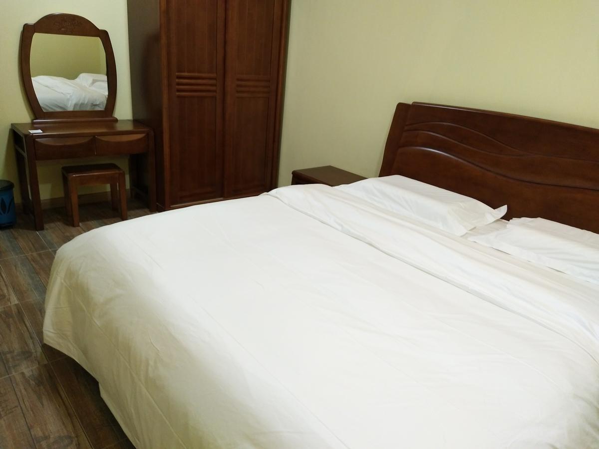 Uncle Ho Motel Papar Bagian luar foto